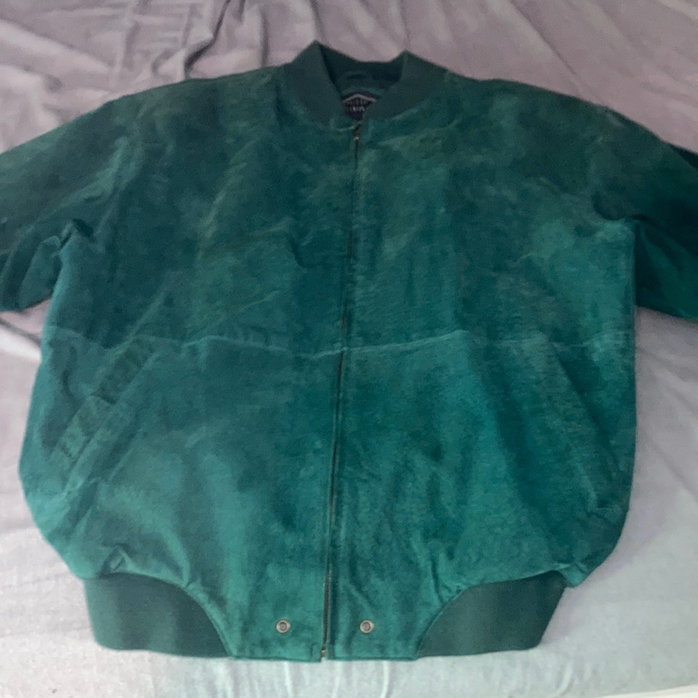 Women’s leather jacket